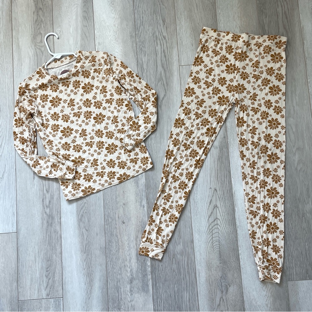 Brixton Phoenix Pajamas Set bamboo floral girls Cream (size 8/9y) fun loungewear